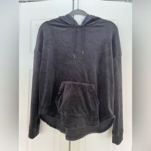 Room Service Women's Black Velour Oversized Hoodie Pajama Top L